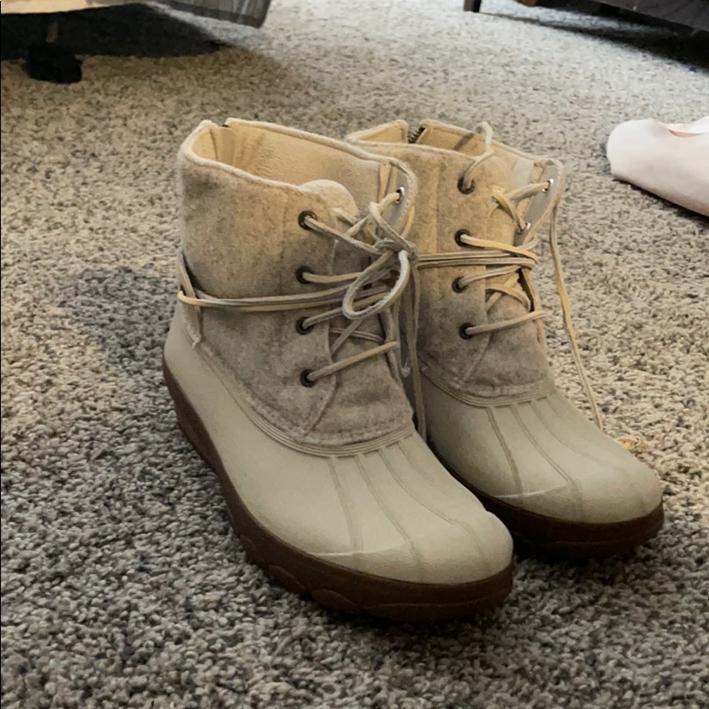 Sperry duck boots